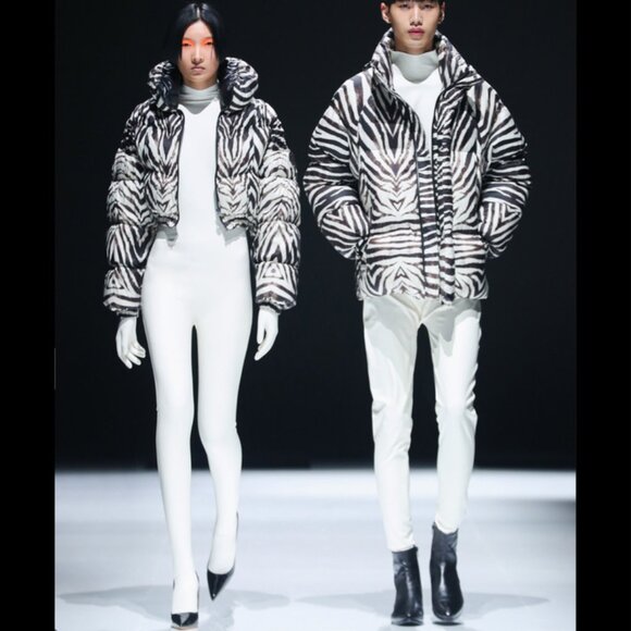 RARE NWOT Jean Paul Gaultier X Bosideng Down Coat Women's Medium Puffer Zebra - Picture 13 of 16